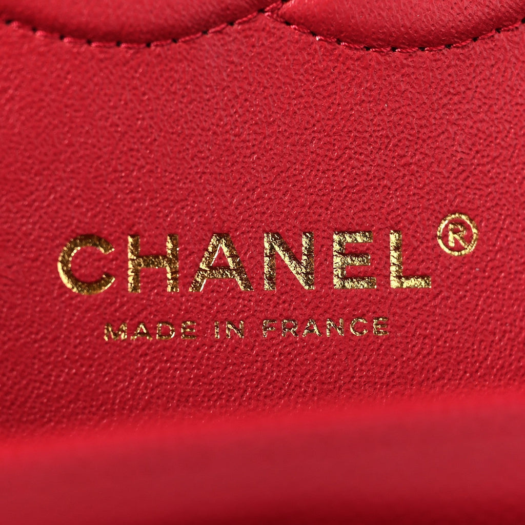 Caviar Chevron Quilted Medium Double Flap Red