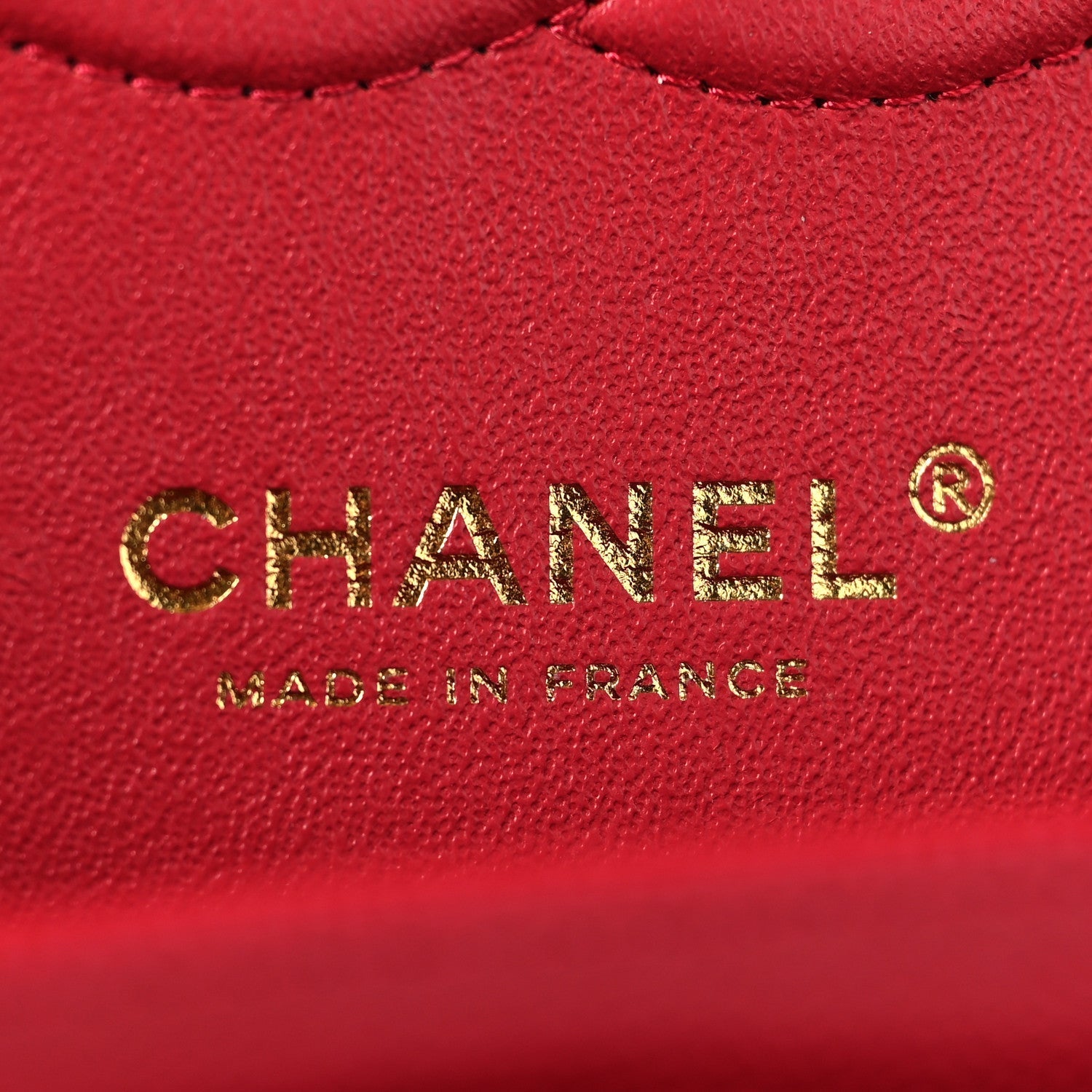Caviar Chevron Quilted Medium Double Flap Red