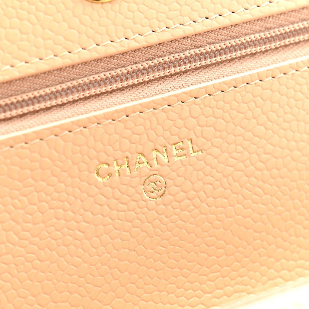 Caviar Quilted Wallet on Chain WOC Beige