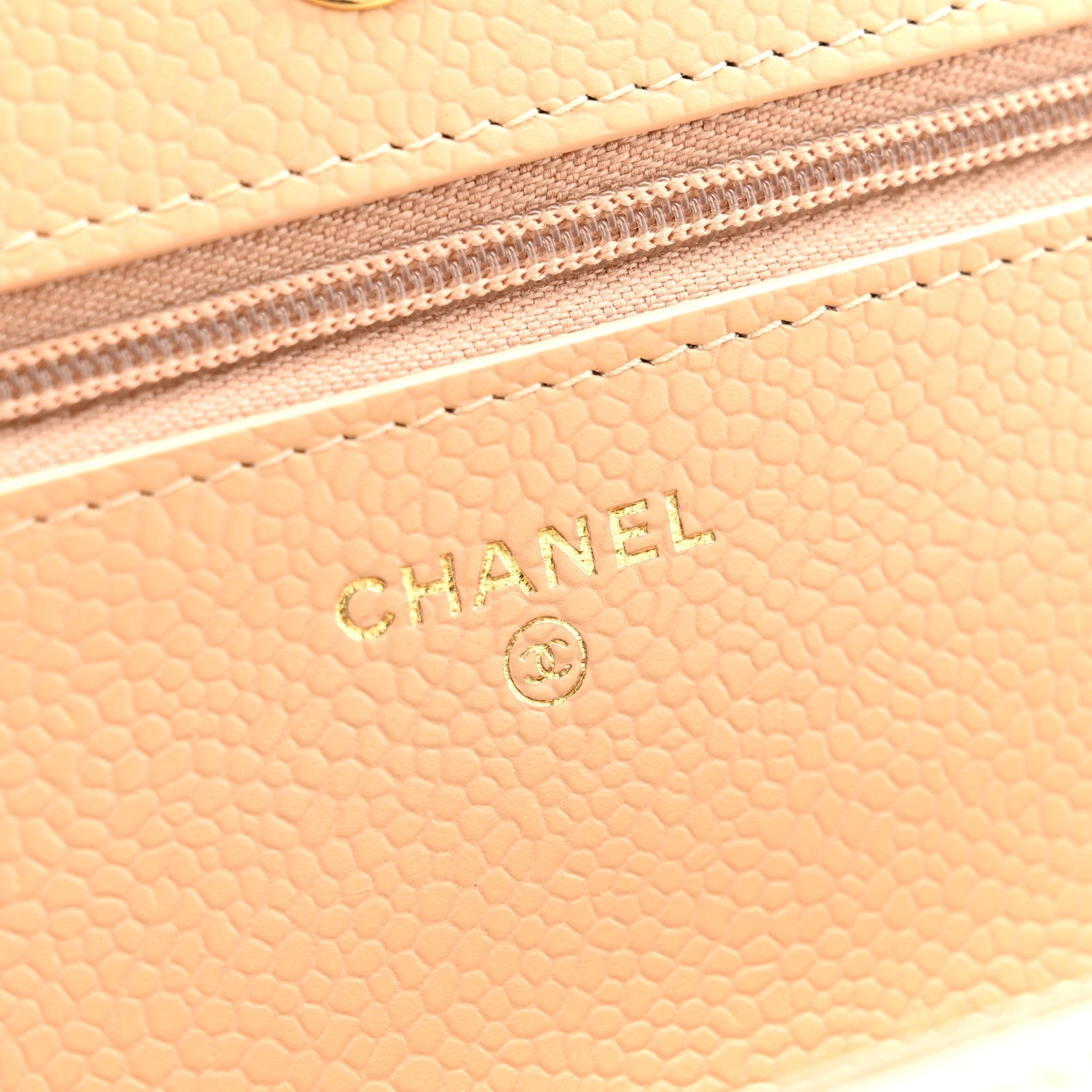 Caviar Quilted Wallet on Chain WOC Beige
