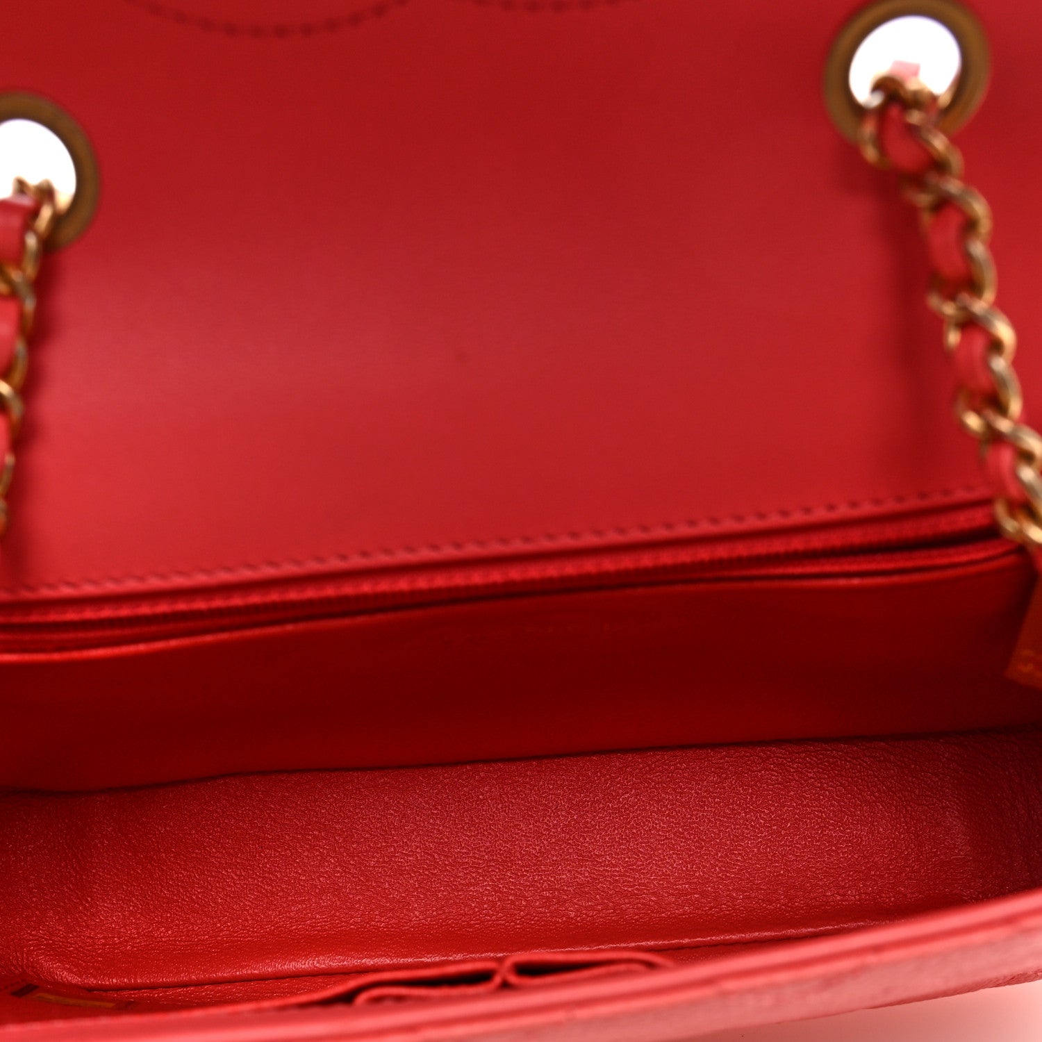 Caviar Quilted Small CC Filigree Flap Coral