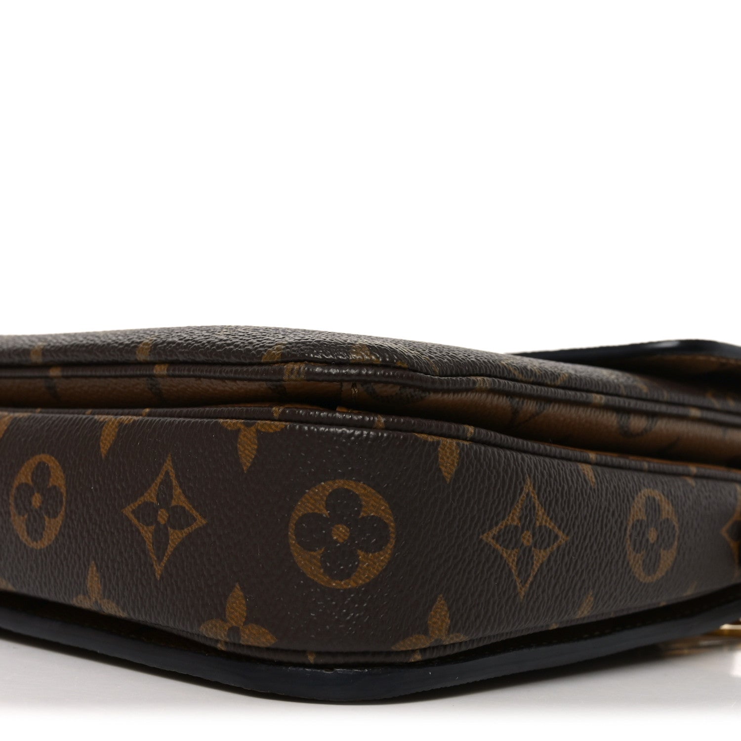 Reverse Monogram Pochette Metis