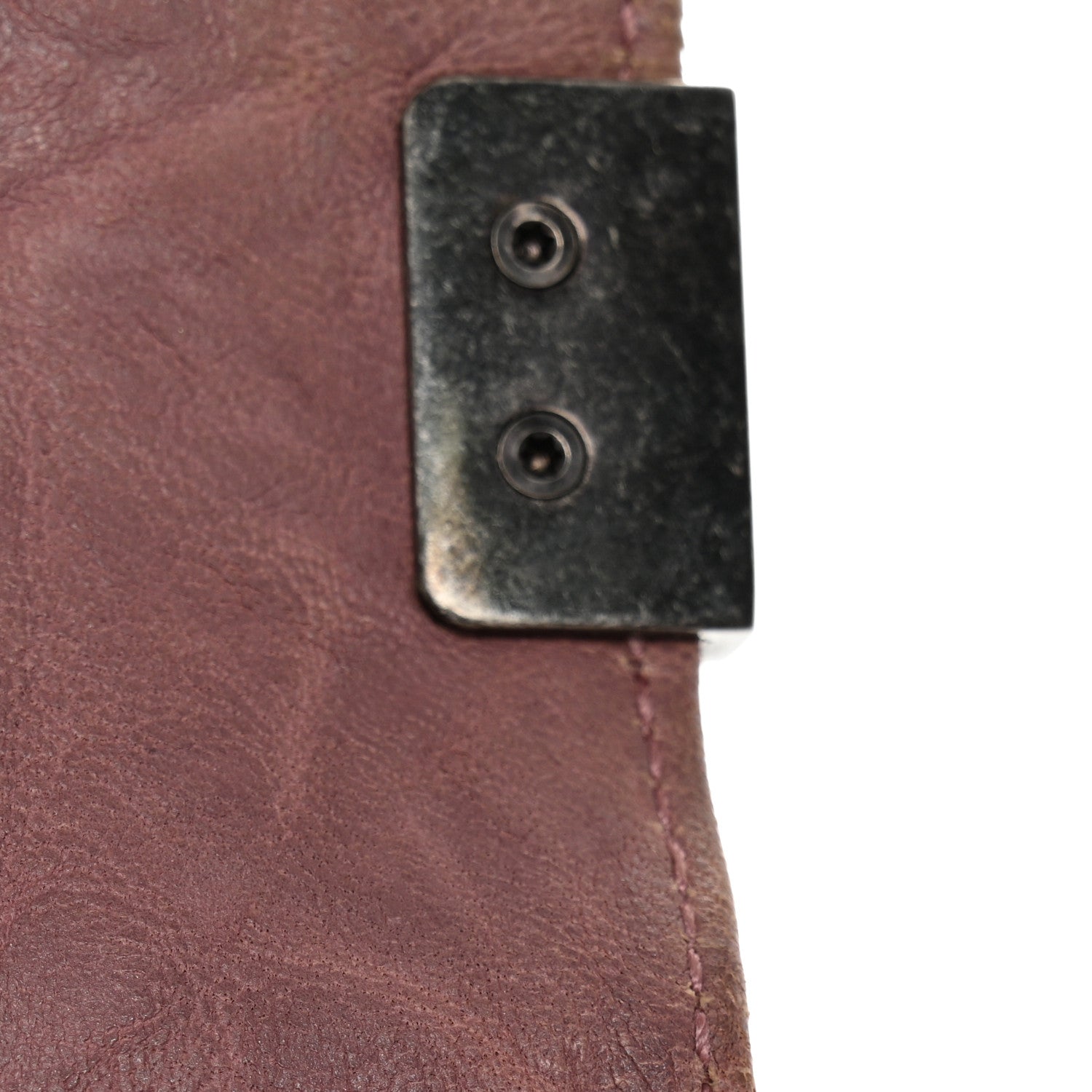 Crumpled Lambskin Medium Studded Boy Flap Pink
