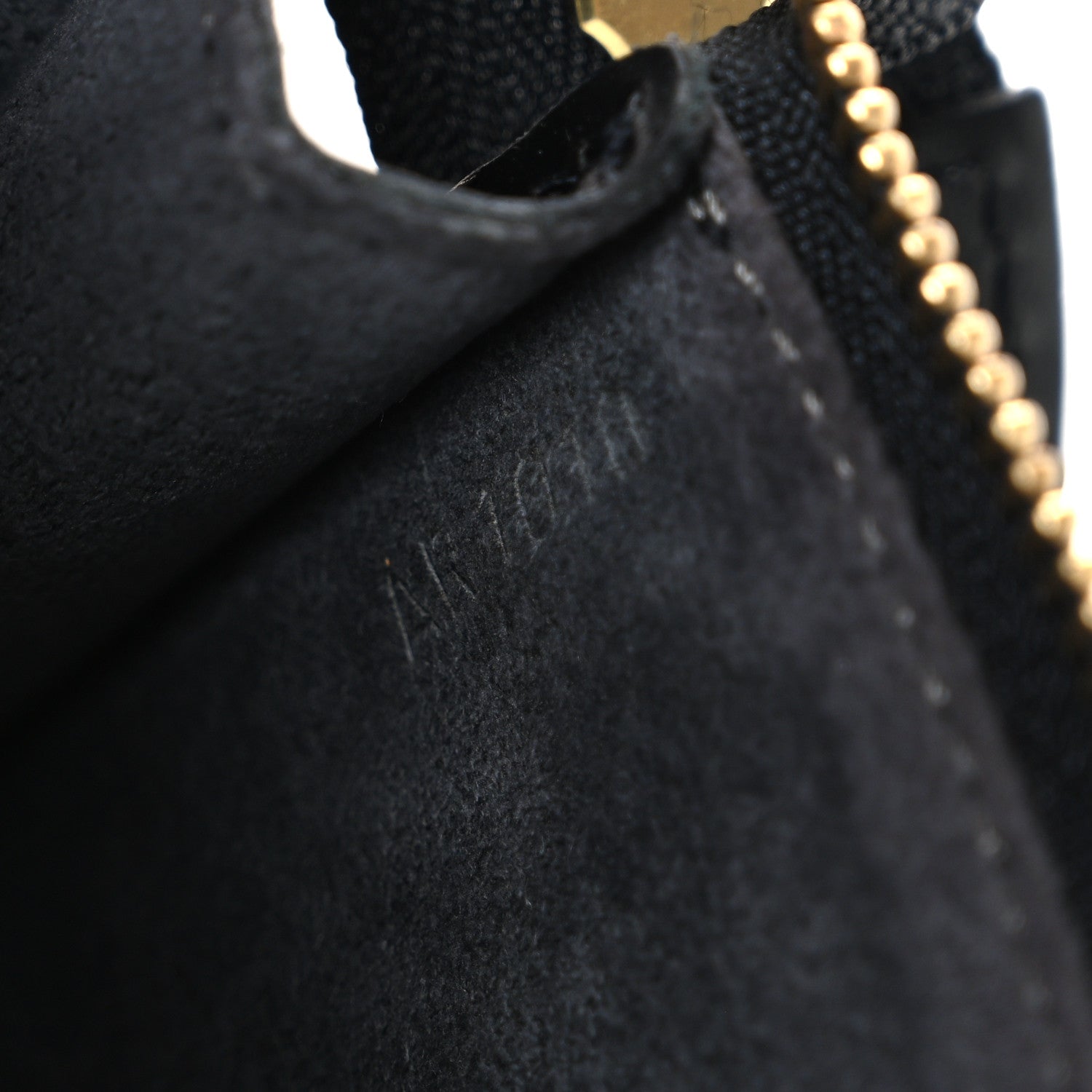 Epi Pochette Accessories 24 Black
