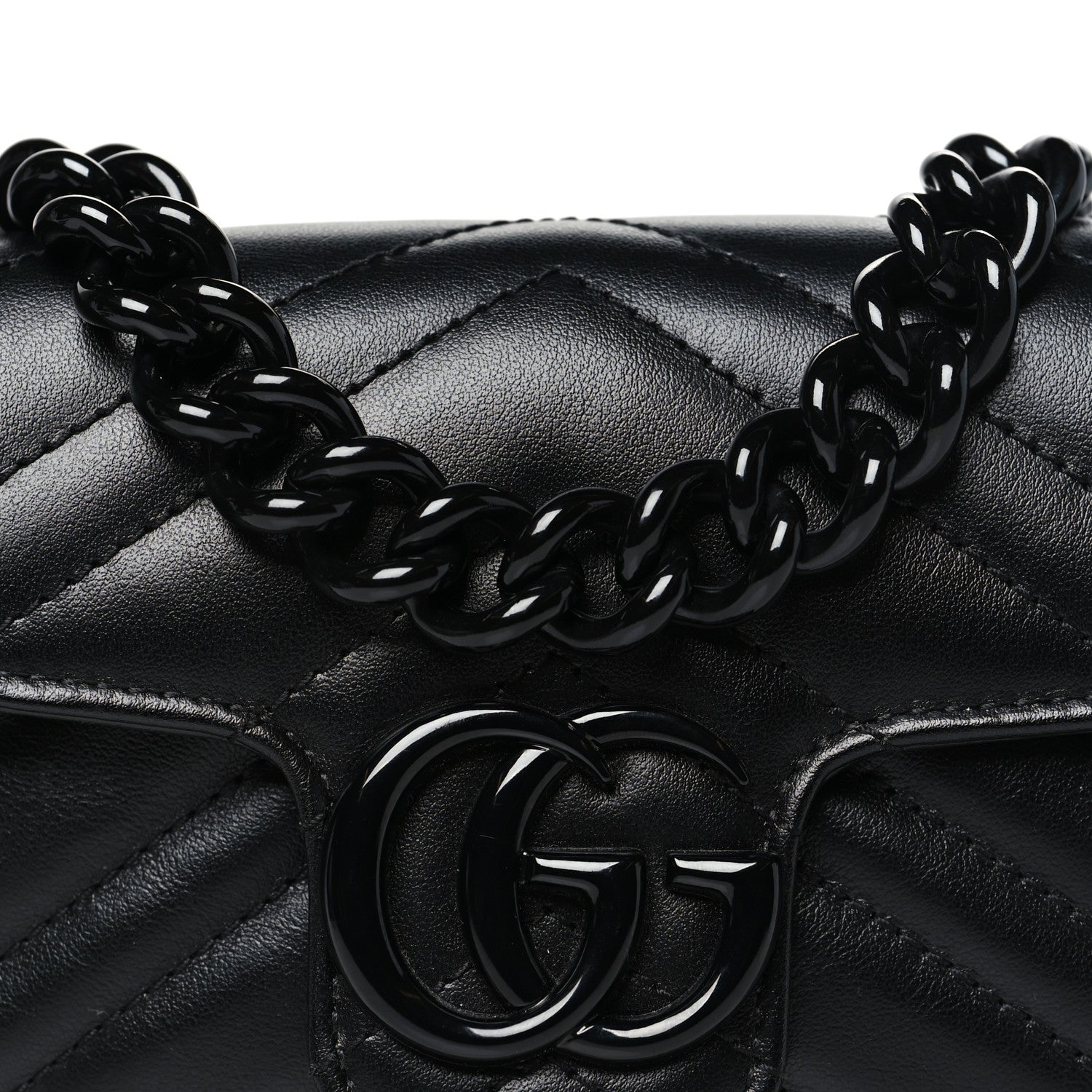 Calfskin Matelasse Monochrome GG Marmont Chain Belt Bag Black