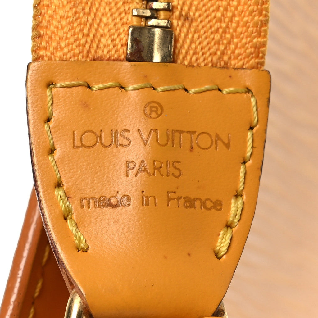 Epi Pochette Accessories 24 Tassil
