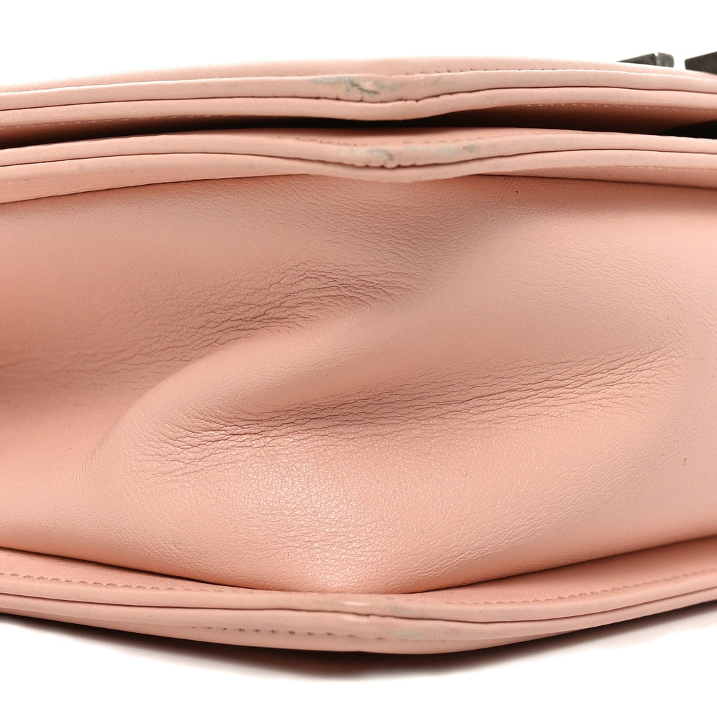 Lambskin Quilted Medium Boy Flap Light Pink