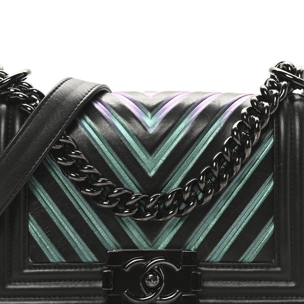 Calfskin Painted Chevron Embossed Medium Boy Flap Black