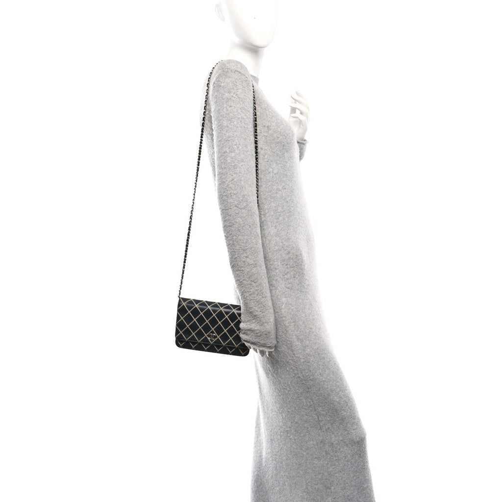 Calfskin Diamond Stitch Wallet On Chain WOC Black