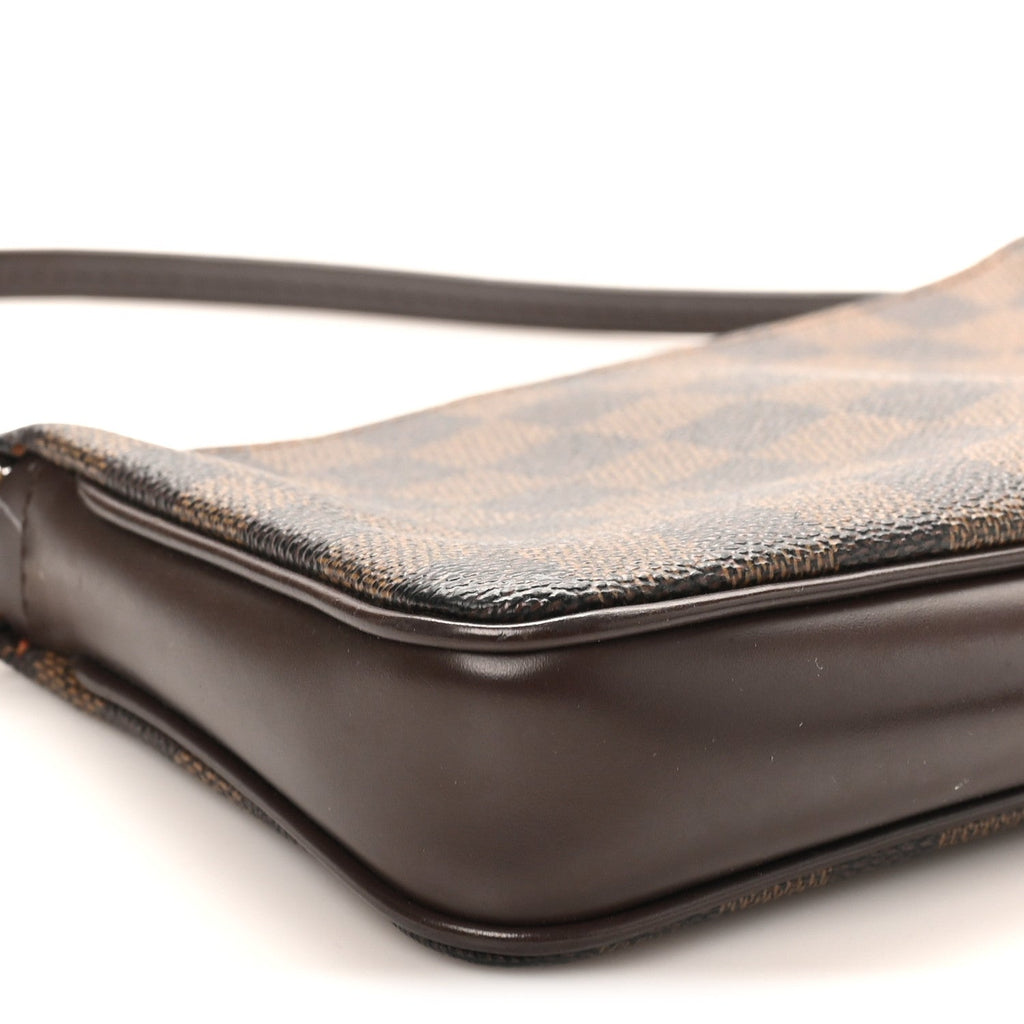 Damier Ebene Navona Pochette Accessories