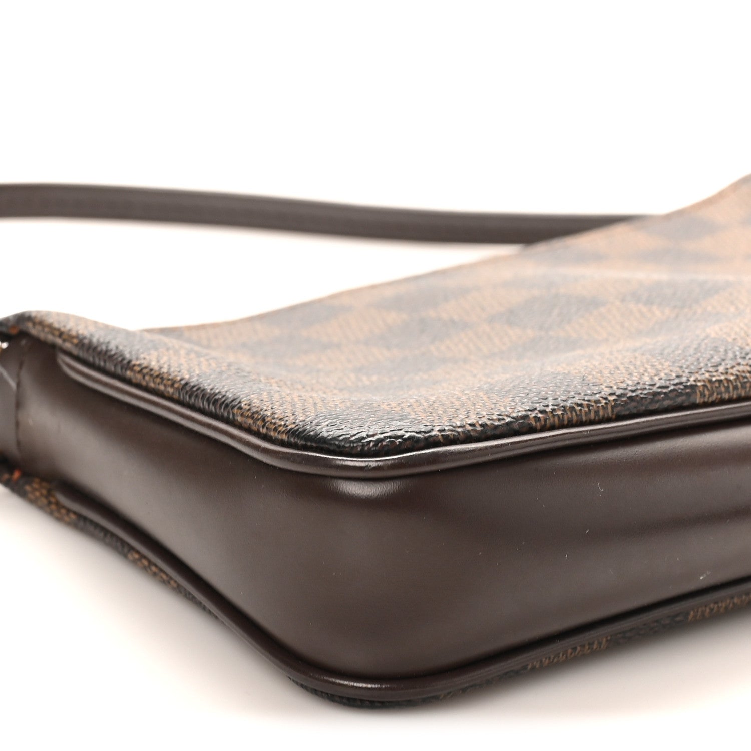 Damier Ebene Navona Pochette Accessories