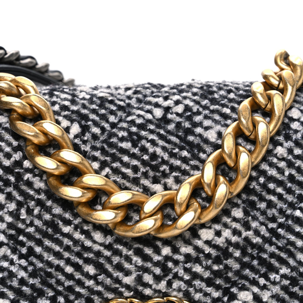 Tweed Quilted Medium Chanel 19 Flap Grey