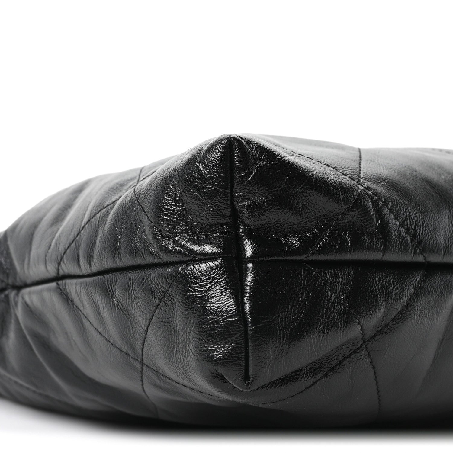 Shiny Calfskin Quilted Small Chanel 22 Black