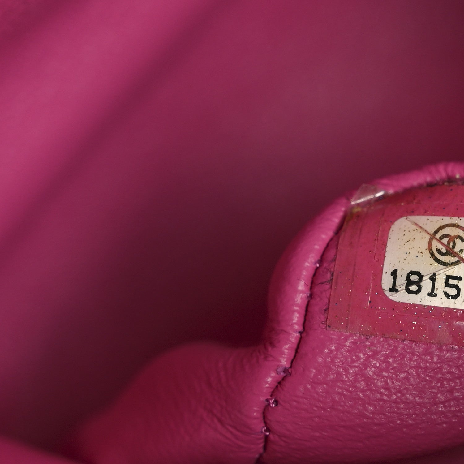 Iridescent Caviar Quilted Medium Double Flap Pink