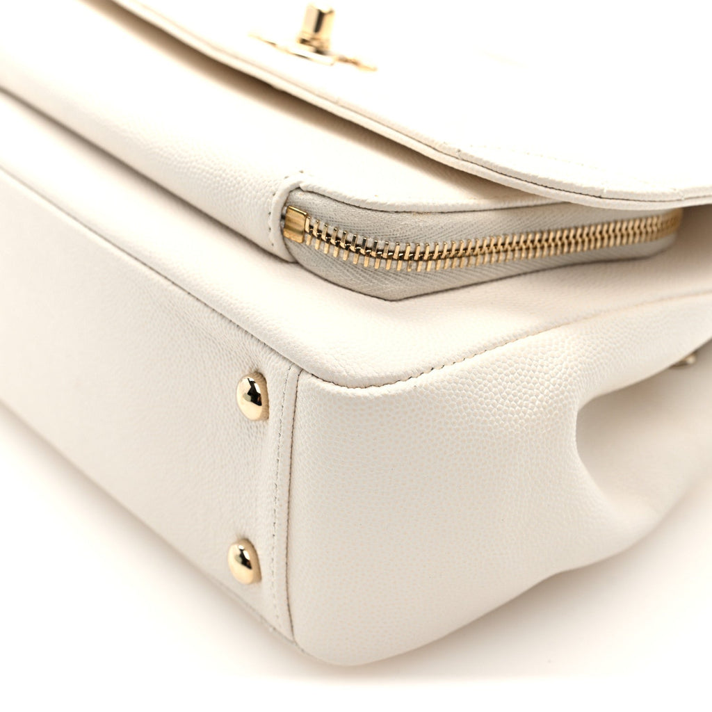 Caviar Quilted Medium Business Affinity Flap White