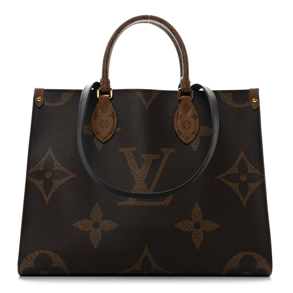 Reverse Monogram Giant Onthego MM