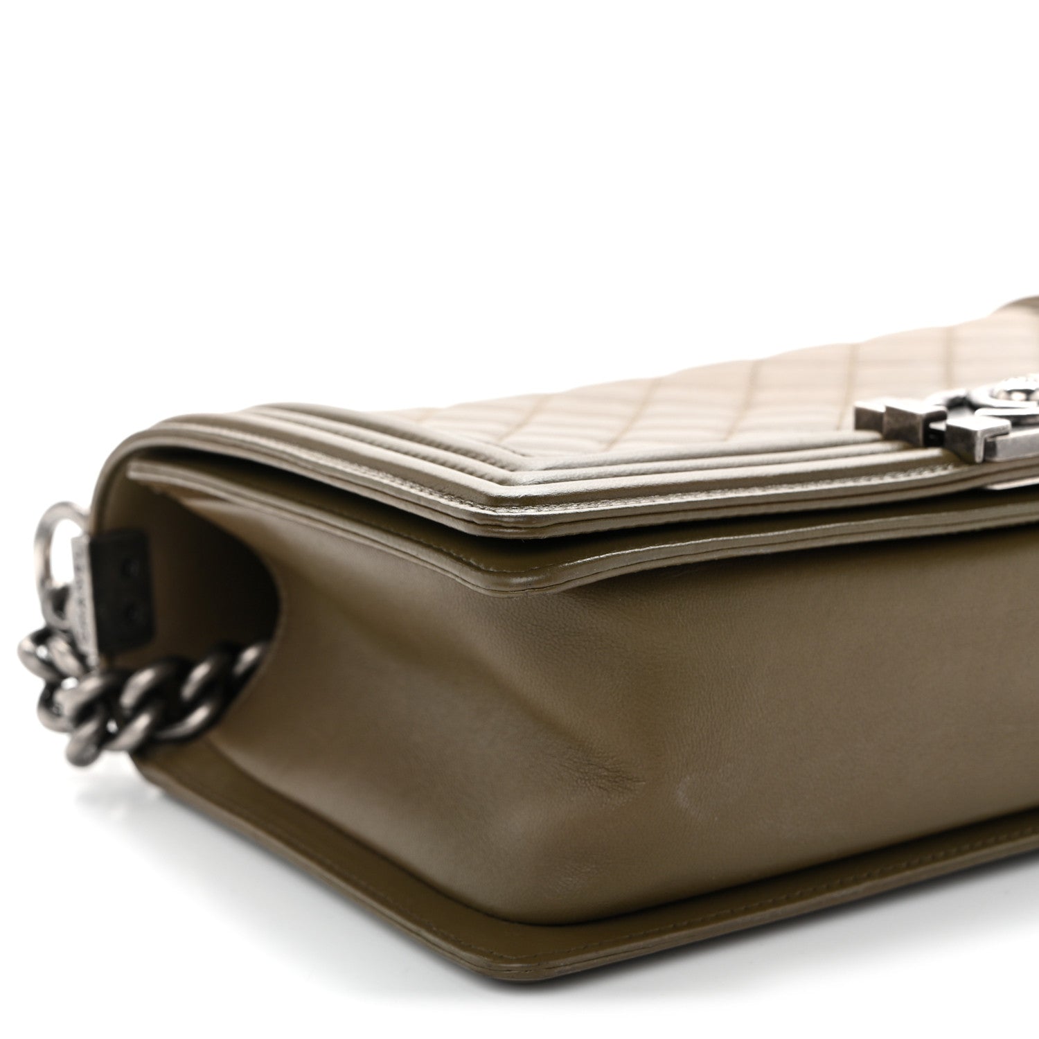 Lambskin Quilted Medium Boy Flap Khaki