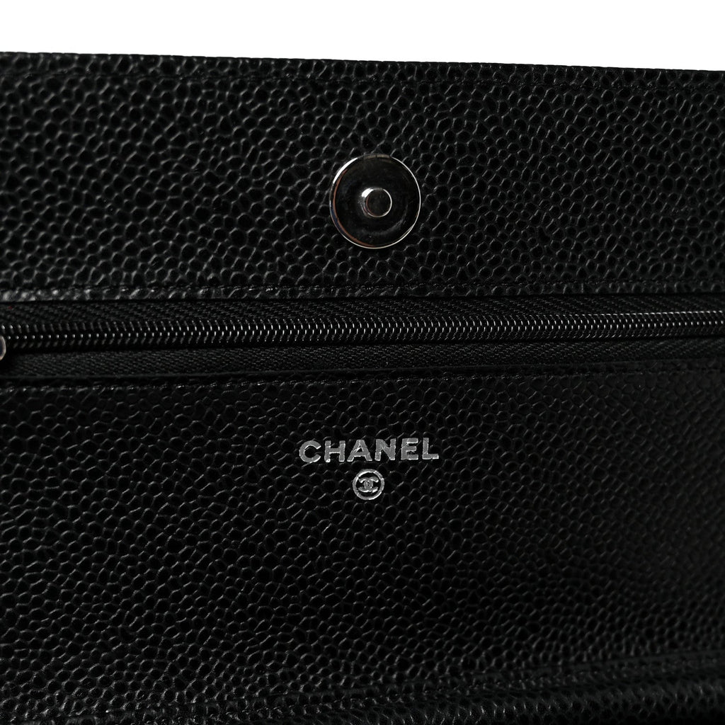 Caviar Quilted Wallet on Chain WOC Black