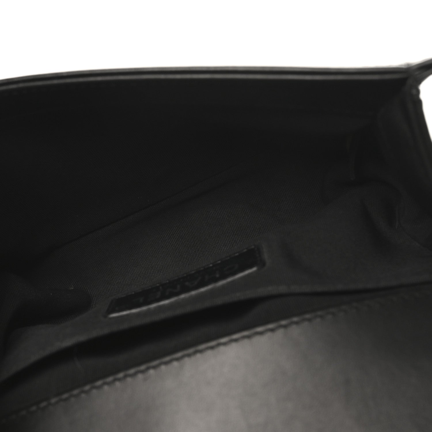 Calfskin Painted Chevron Embossed Medium Boy Flap Black