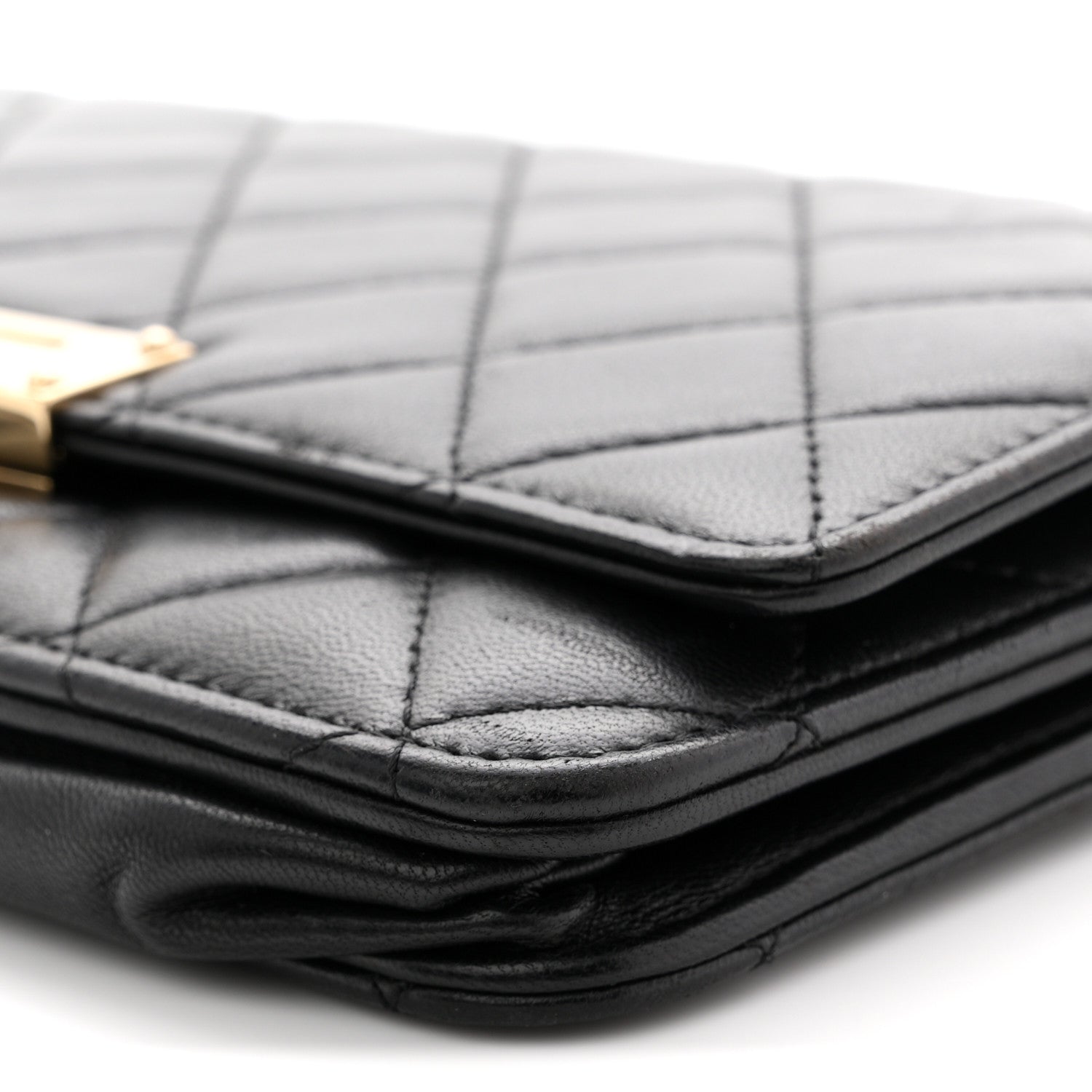 Lambskin Quilted Golden Class Wallet on Chain WOC Black