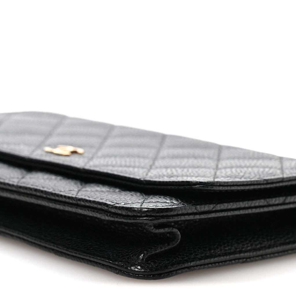 Caviar Quilted Wallet on Chain WOC Black