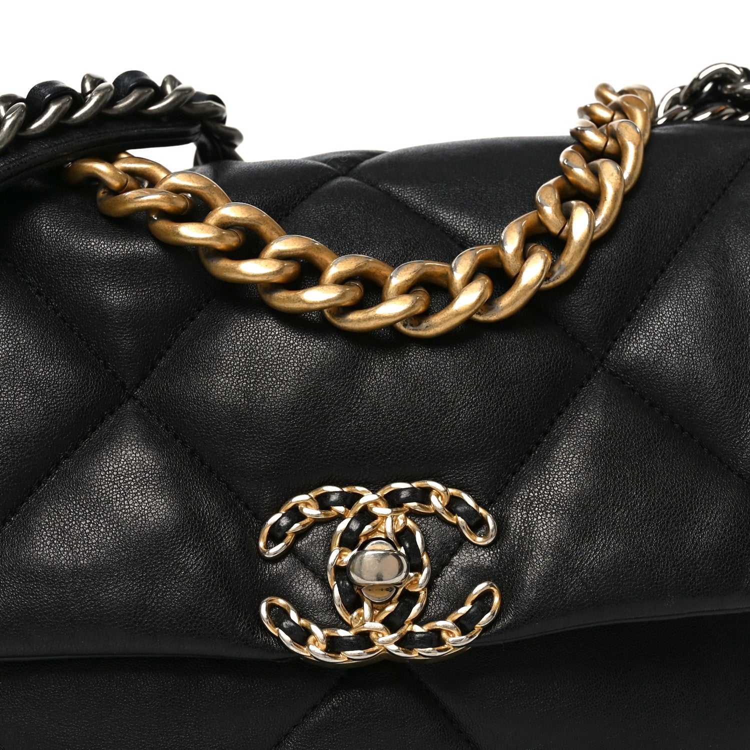 Lambskin Quilted Medium Chanel 19 Flap Black