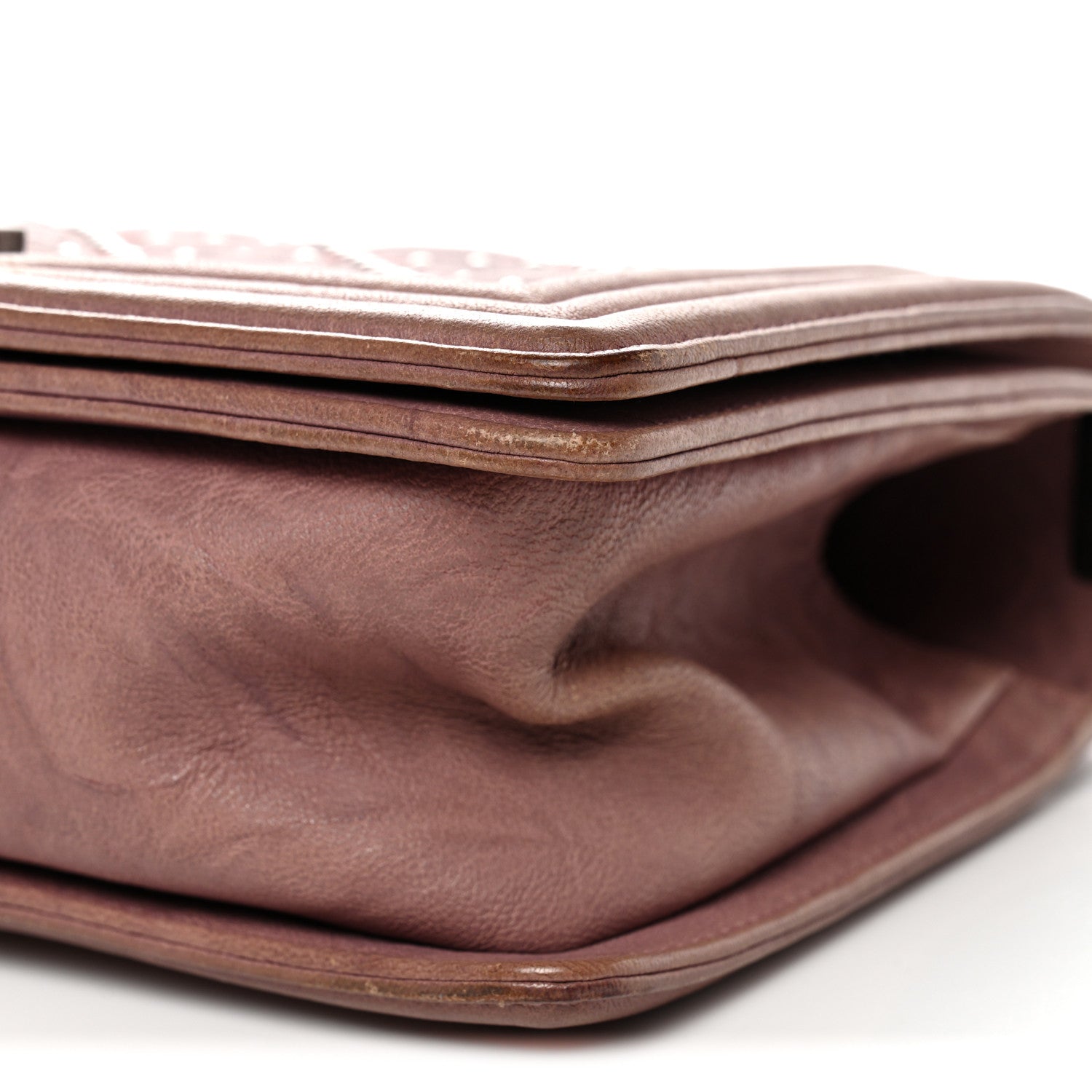 Crumpled Lambskin Medium Studded Boy Flap Pink