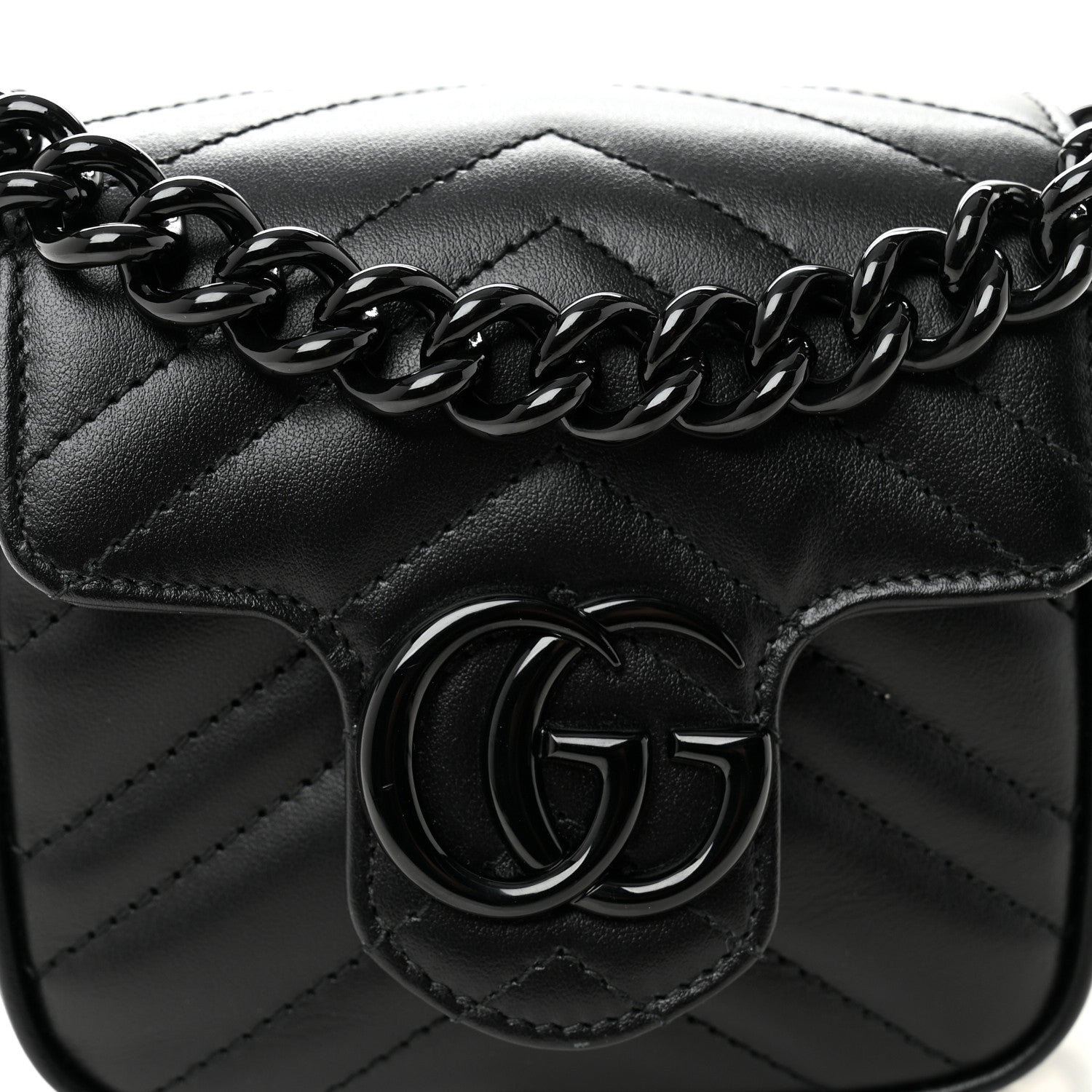 Calfskin Matelasse Monochrome GG Marmont Chain Mini Belt Bag Black