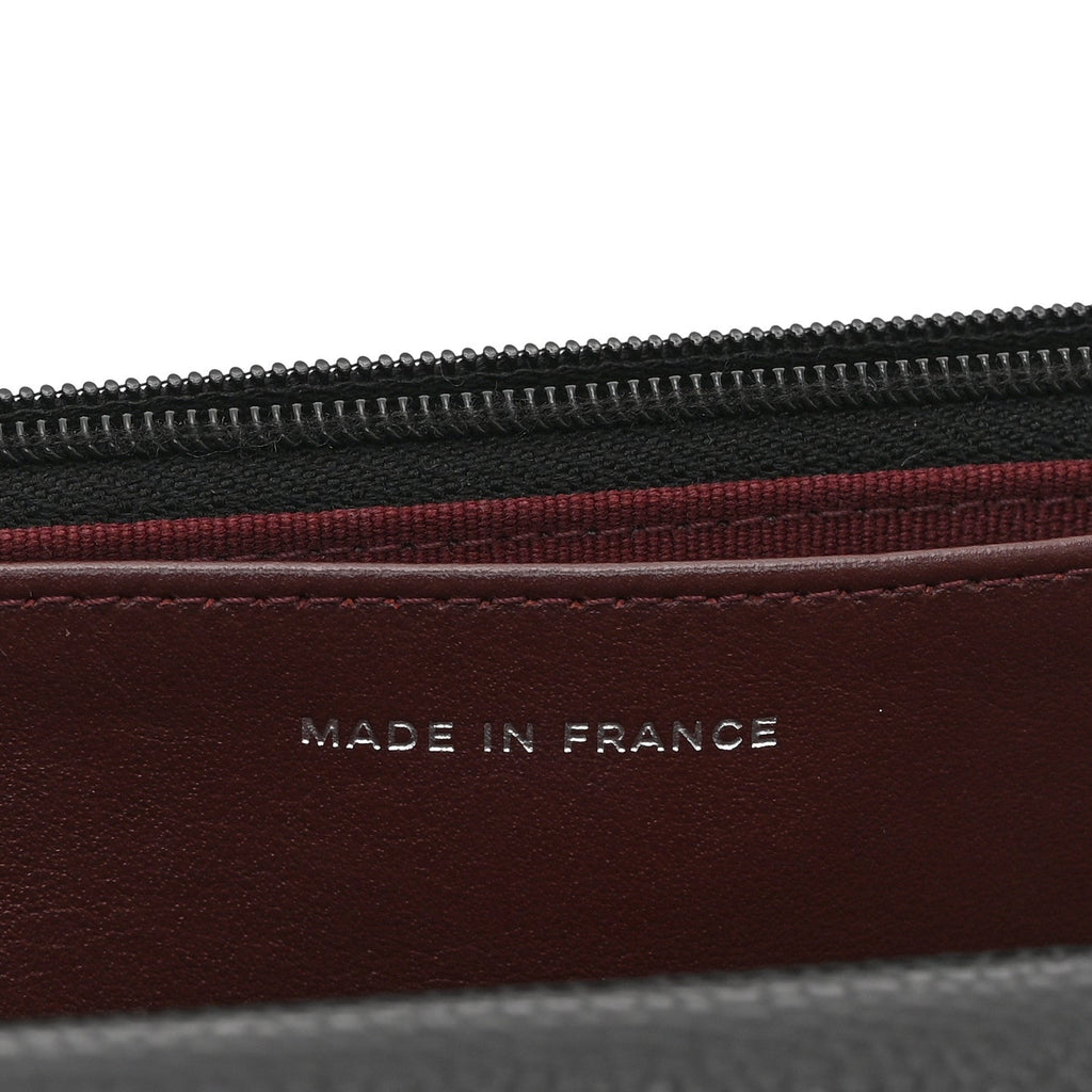 Caviar Quilted CC Turnlock Wallet On Chain WOC Black