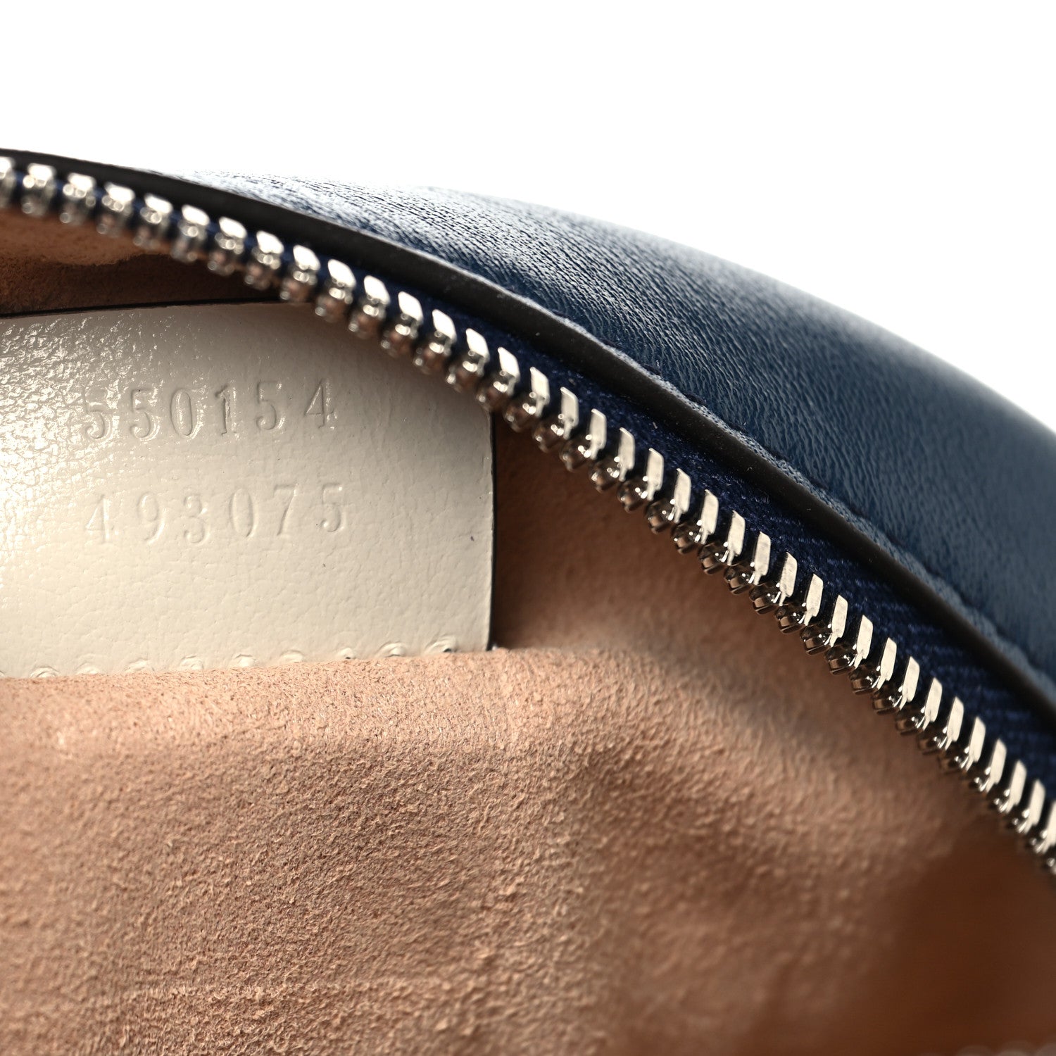 Azalea Calfskin Matelasse Diagonal Mini Torchon GG Marmont Round Shoulder Bag Blue Agata Mystic White