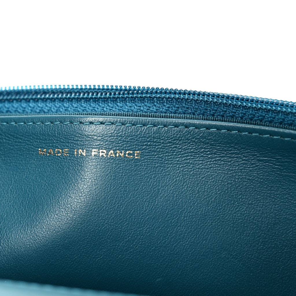 Caviar Quilted Boy Wallet On Chain WOC Blue