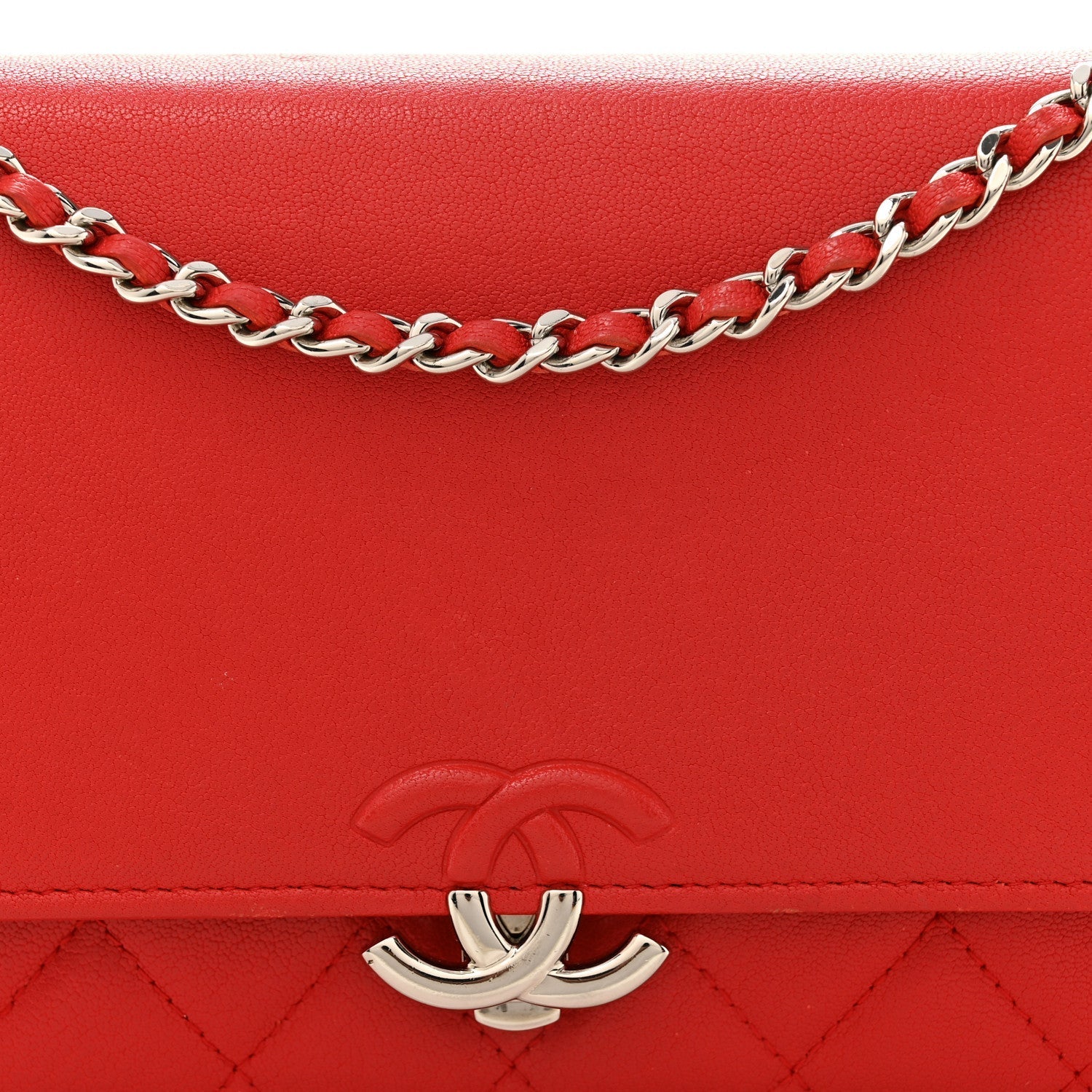 Grained Calfskin Quilted CC Box Wallet On Chain WOC Red