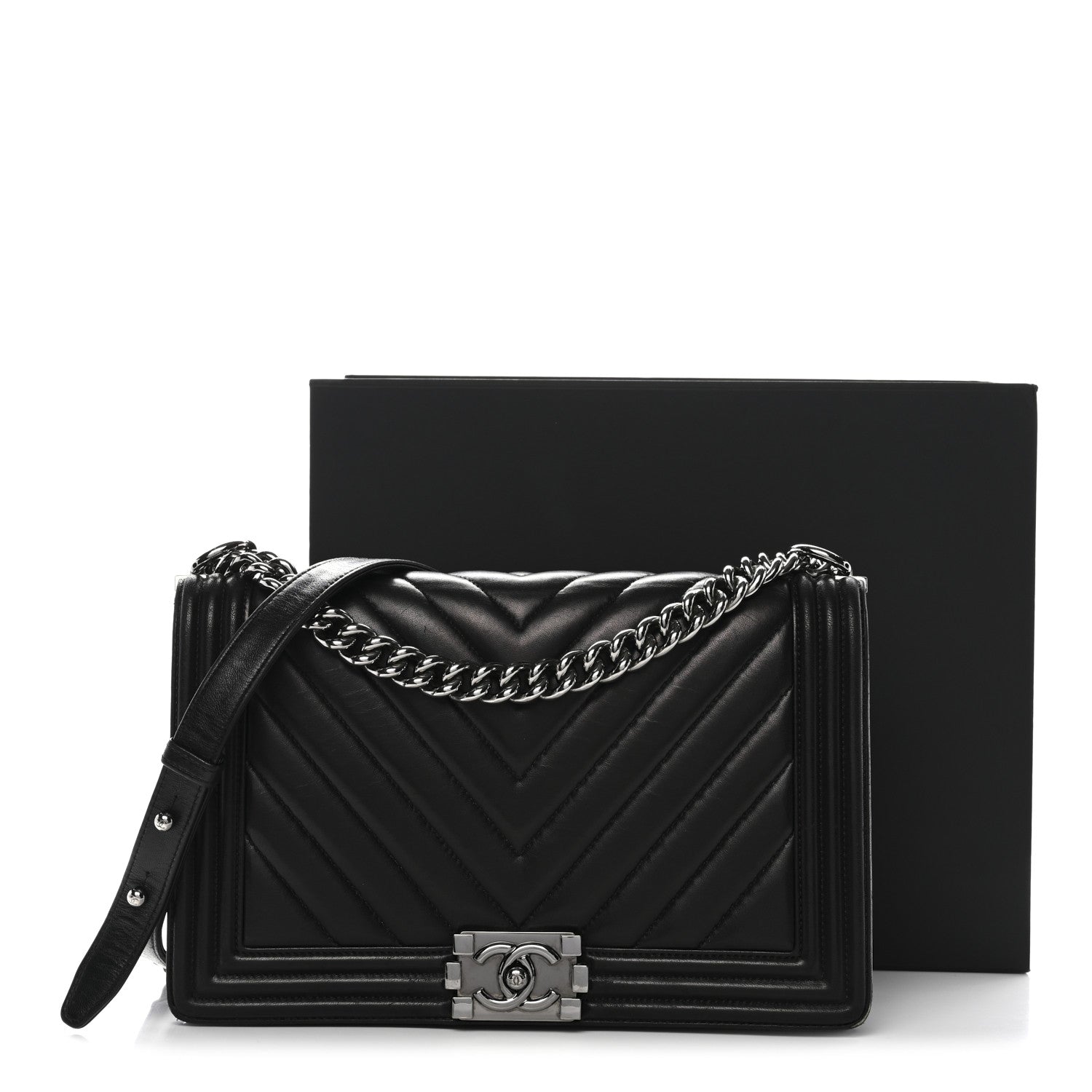 Calfskin Chevron Quilted New Medium Boy Flap Black