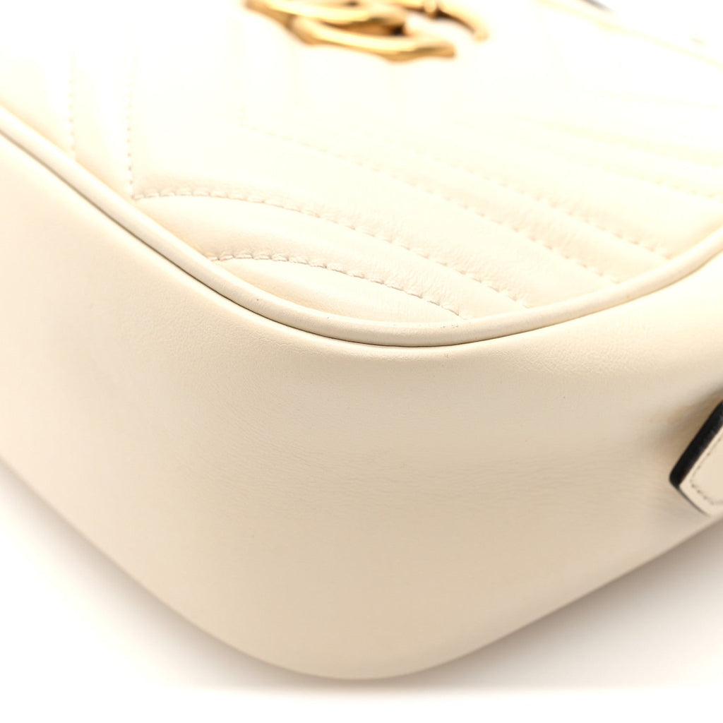 Calfskin Matelasse Small GG Marmont Chain Shoulder Bag White