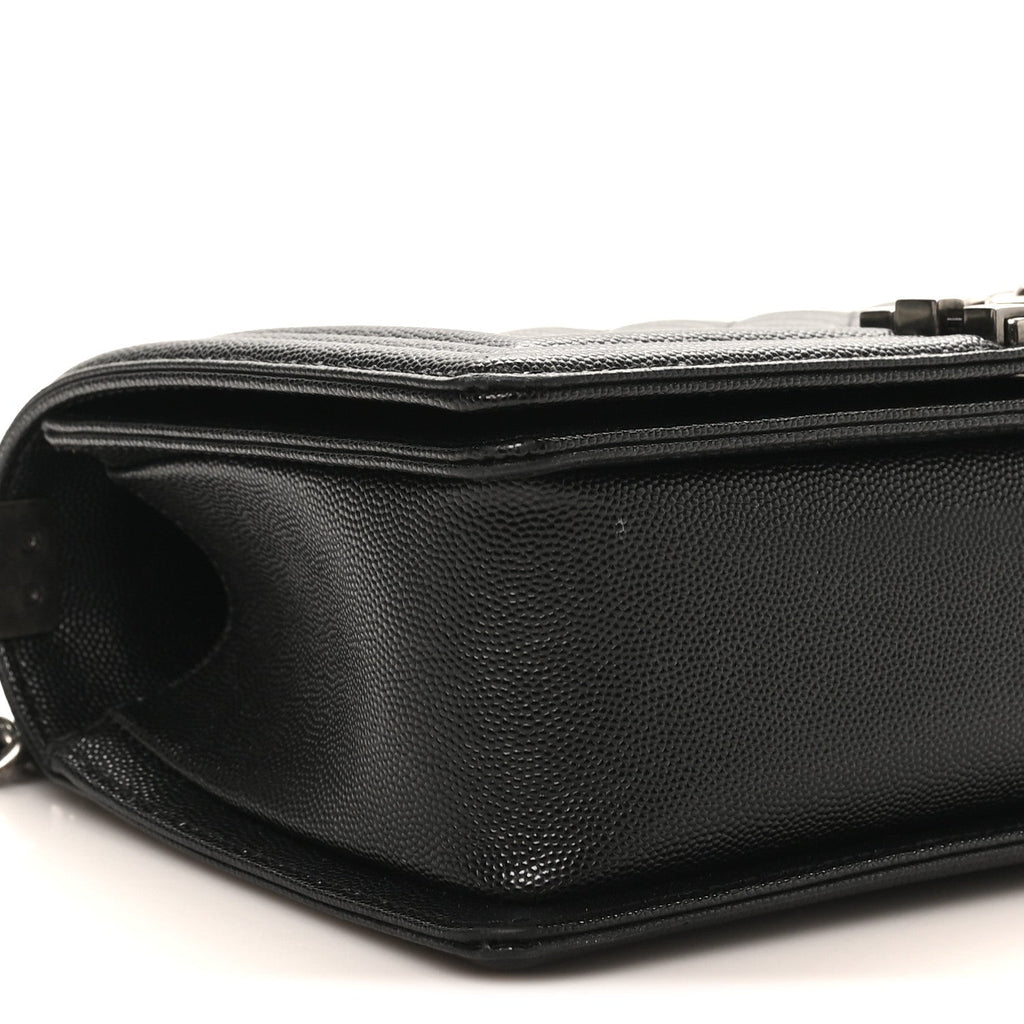 Caviar Quilted Medium Boy Flap Black