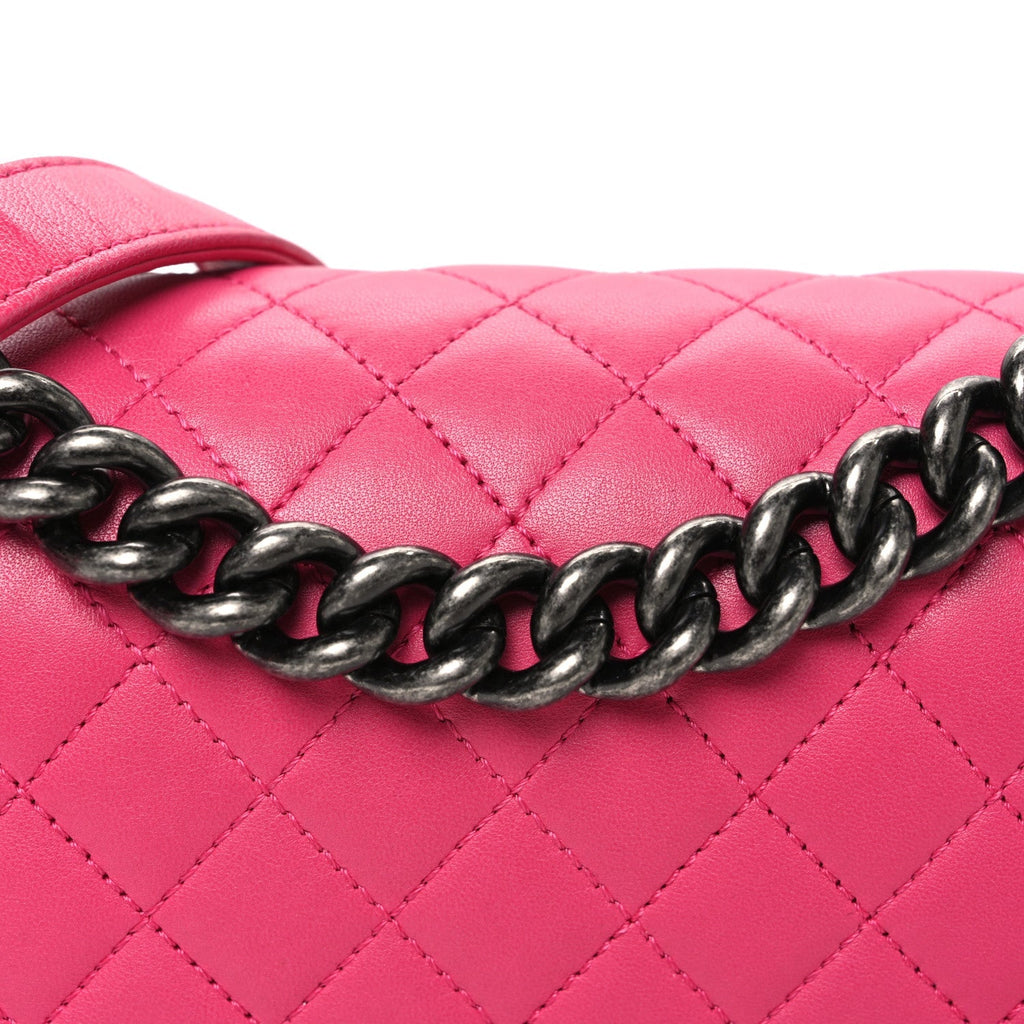 Lambskin Quilted Medium Boy Flap Pink