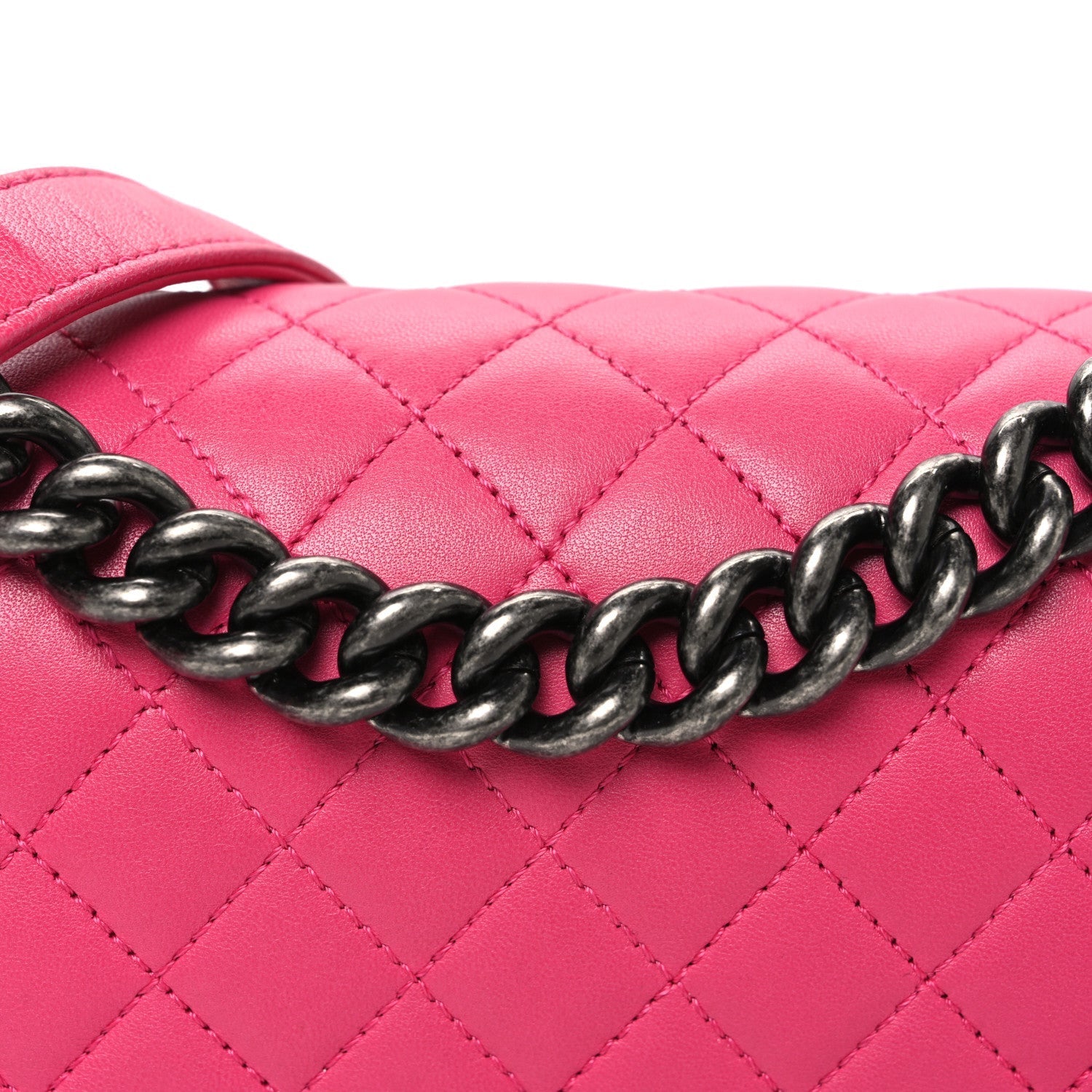 Lambskin Quilted Medium Boy Flap Pink