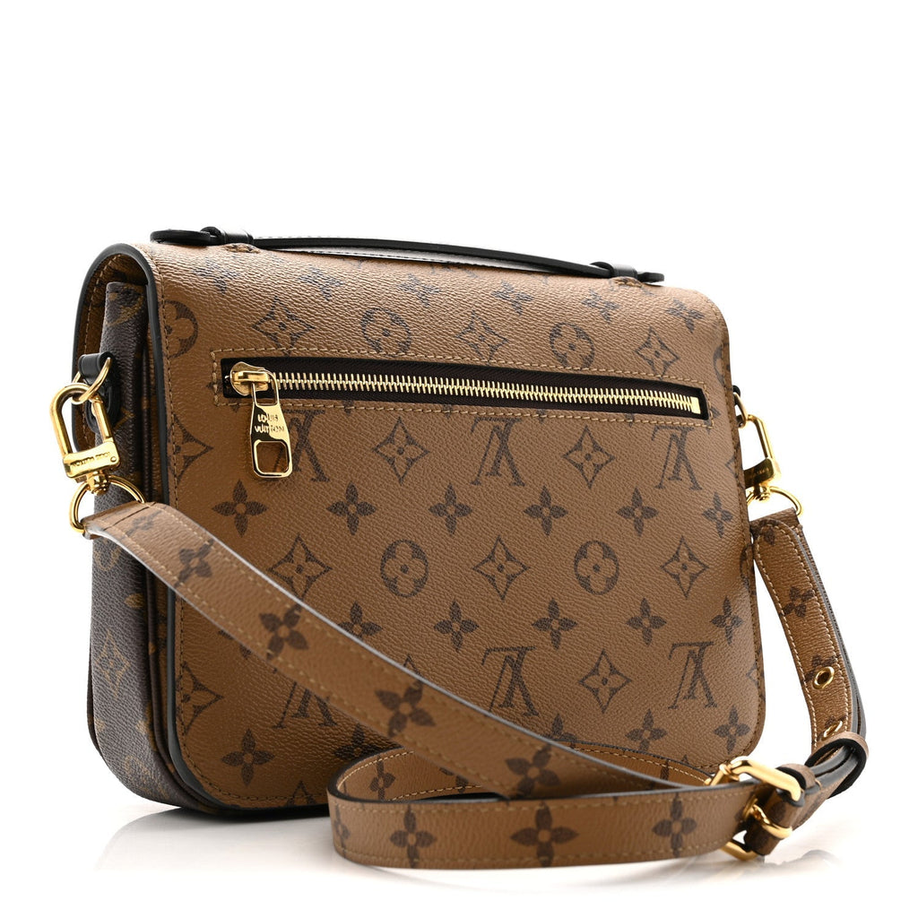 Reverse Monogram Pochette Metis