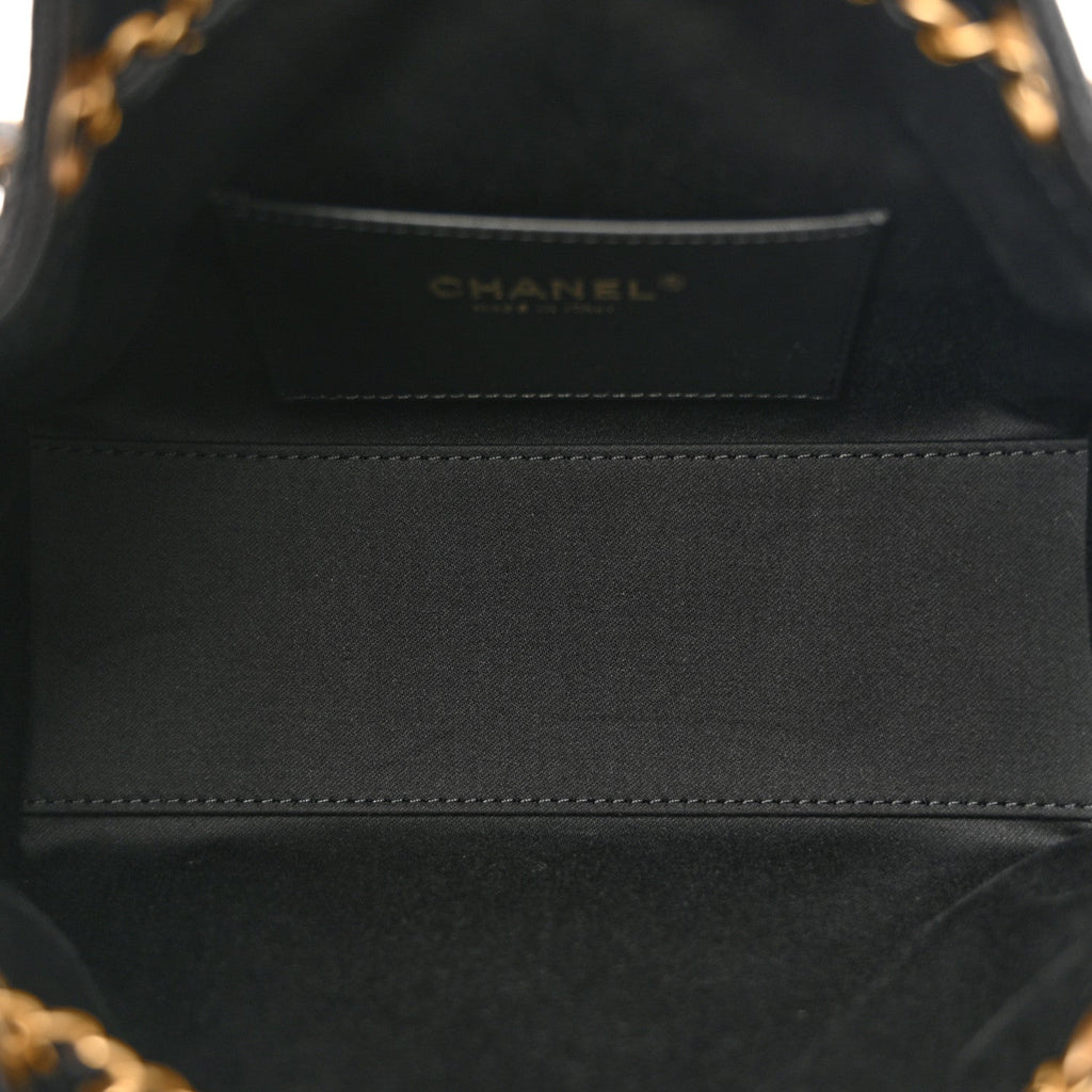 Caviar Quilted Mini Chanel 25 Handbag Black