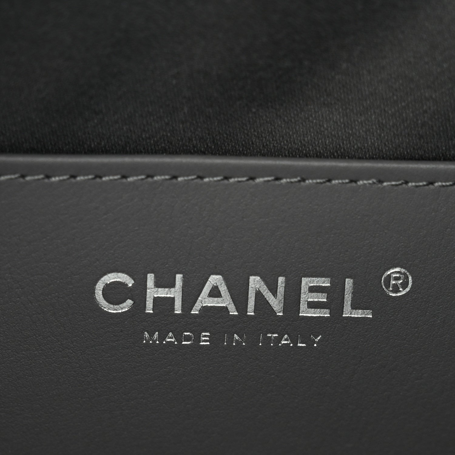 Metallic Caviar Quilted Mini Chanel 25 Handbag Anthracite