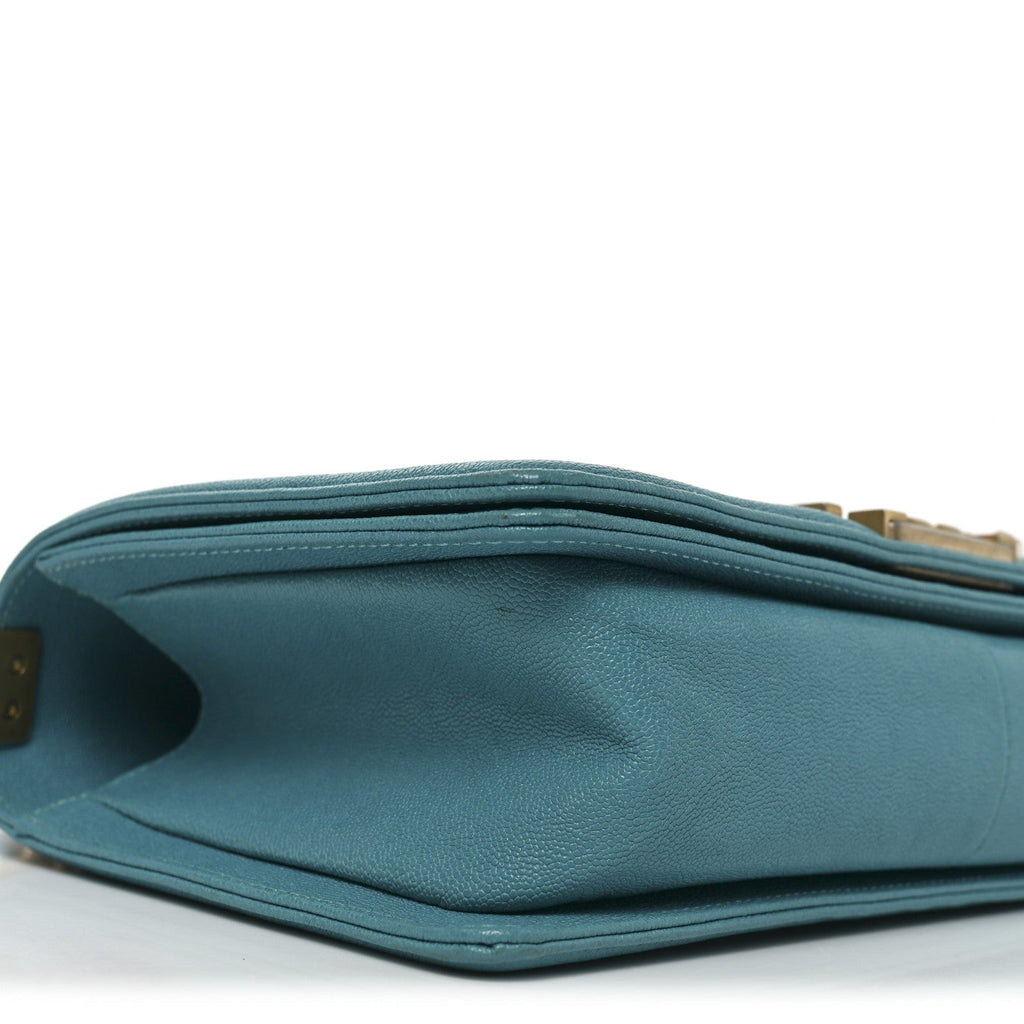Caviar Quilted Medium Boy Flap Turquoise