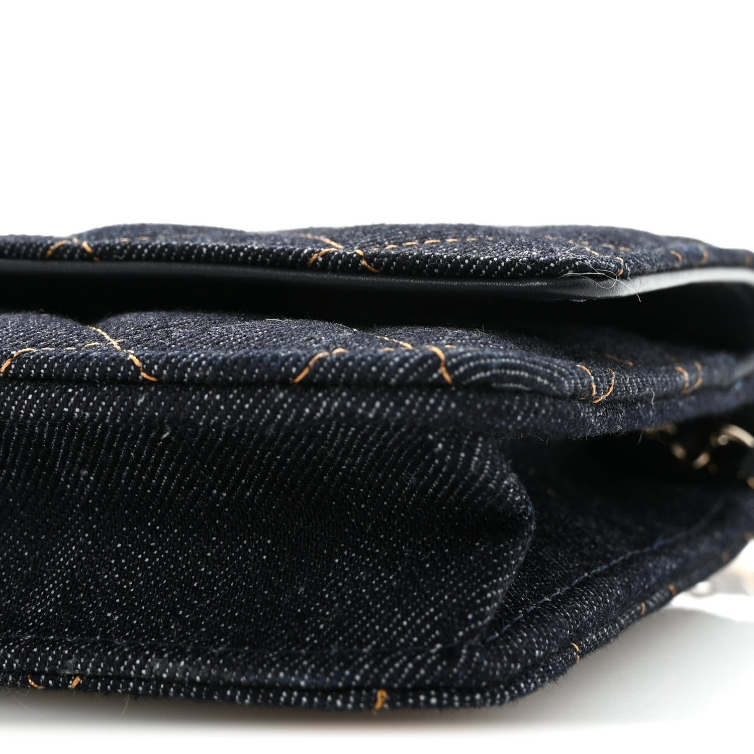 Denim Quilted CC Turnlock Wallet On Chain WOC Dark Blue Orange