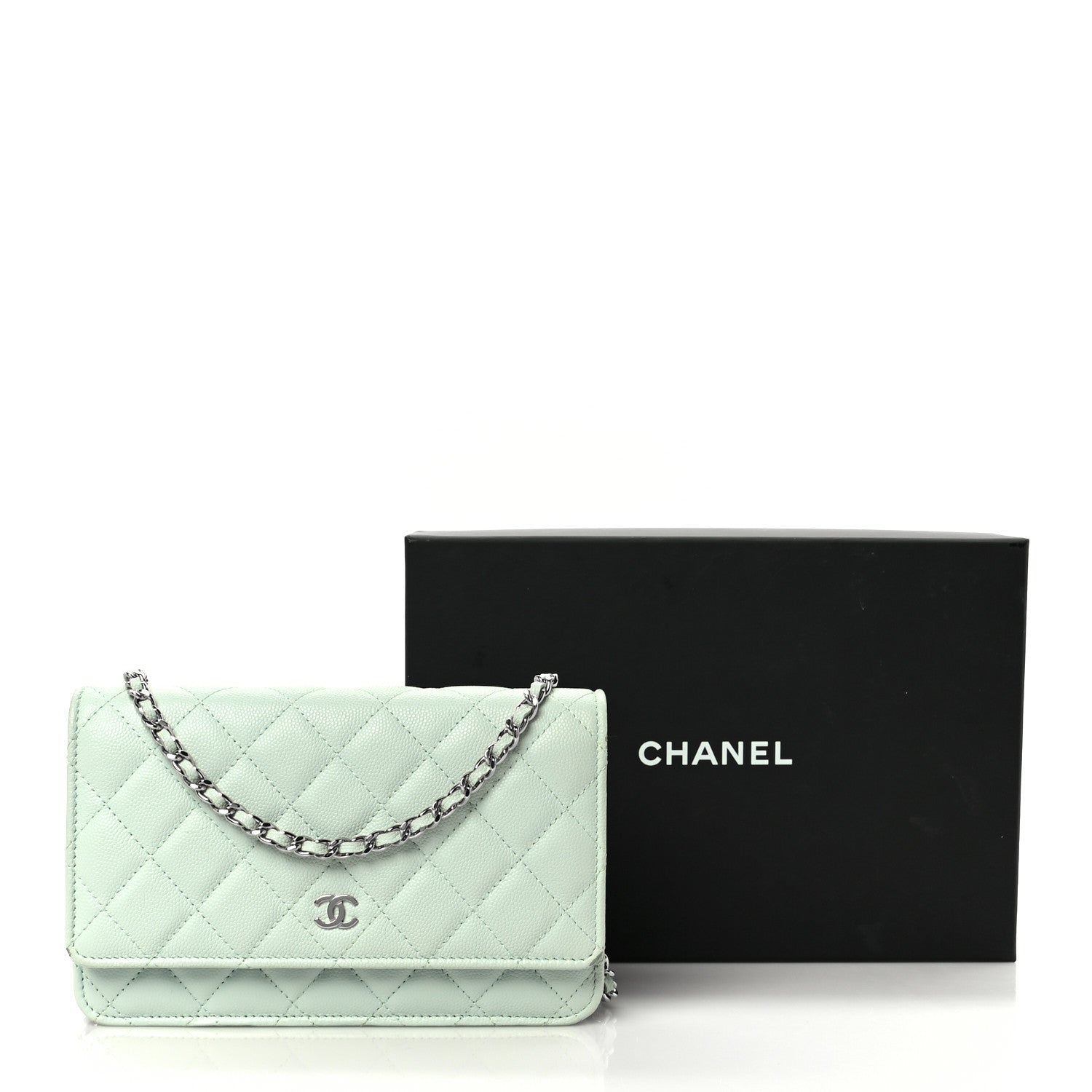 Caviar Quilted Wallet on Chain WOC Light Blue