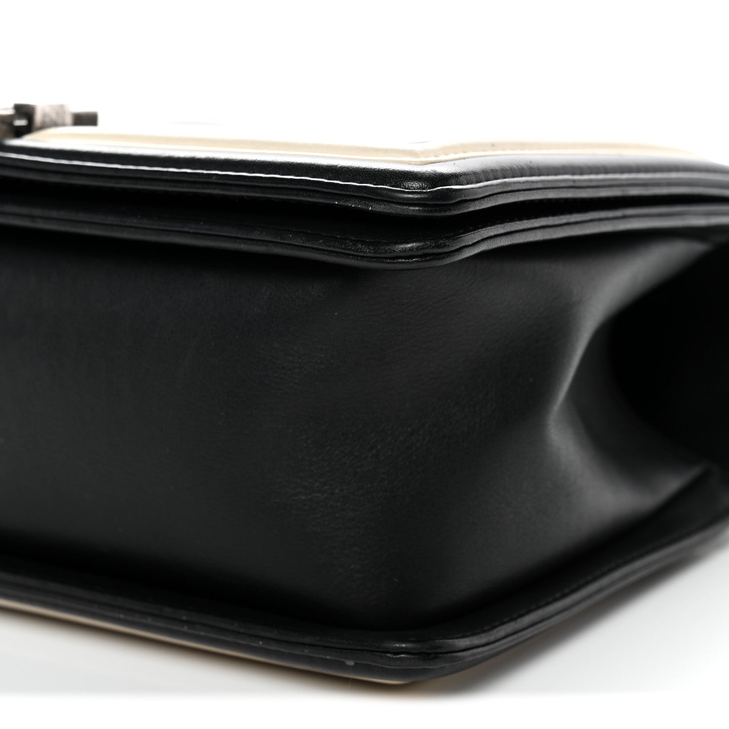 Calfskin Pleated Medium Boy In Rome Flap Black White