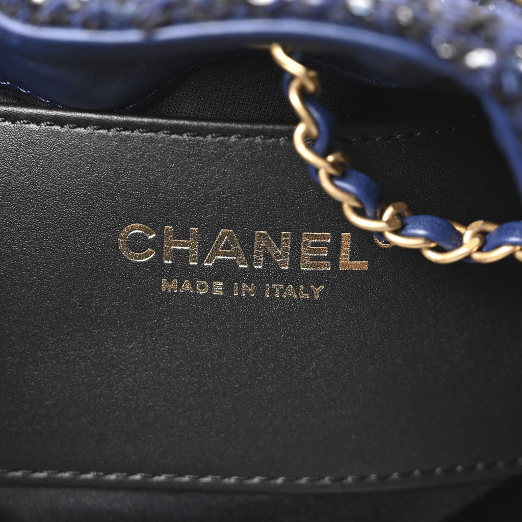 Tweed Quilted Small Chanel 25 Handbag Blue