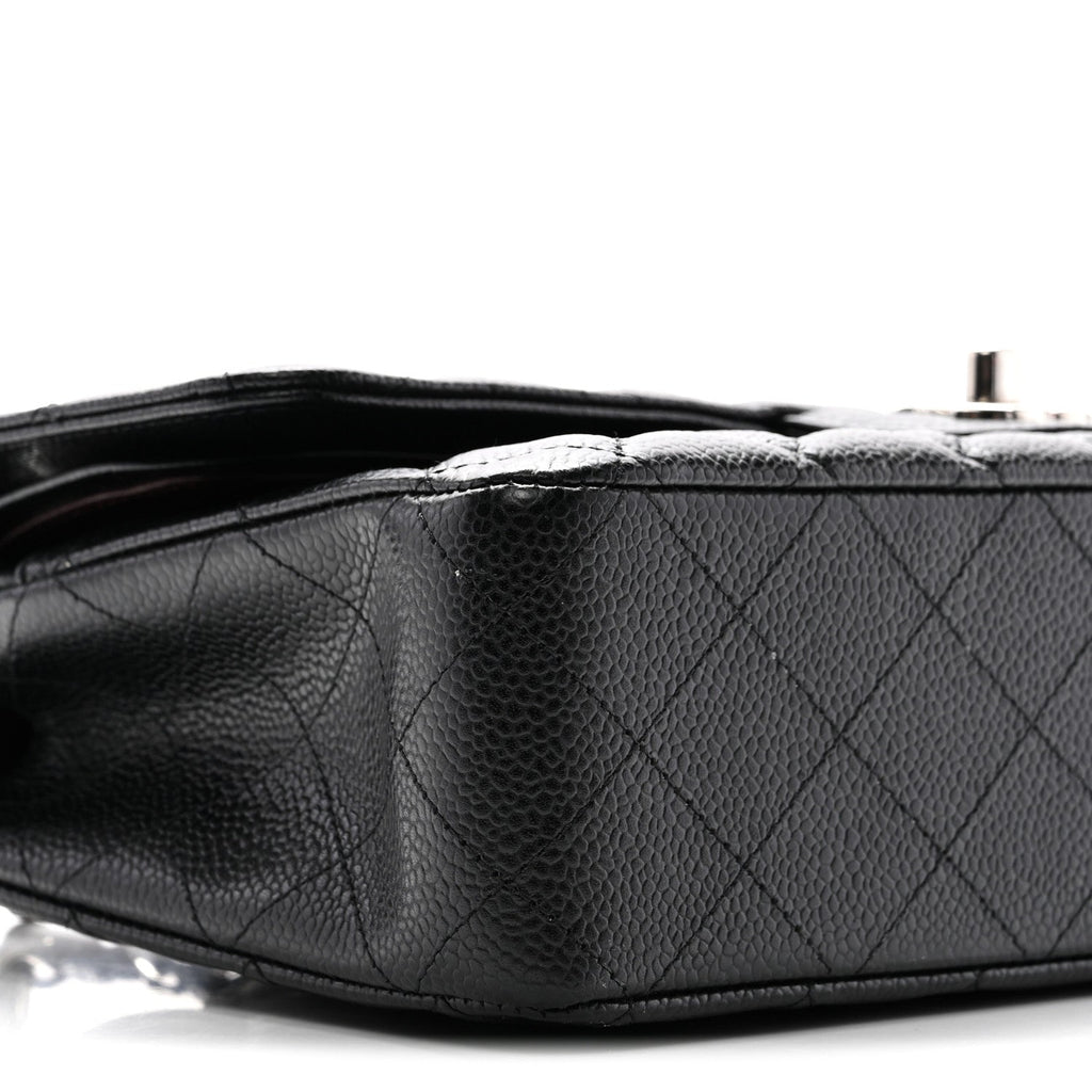 Caviar Quilted Medium Double Flap Black