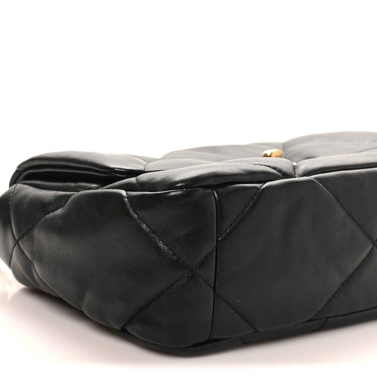 Lambskin Quilted Medium Chanel 19 Flap Black