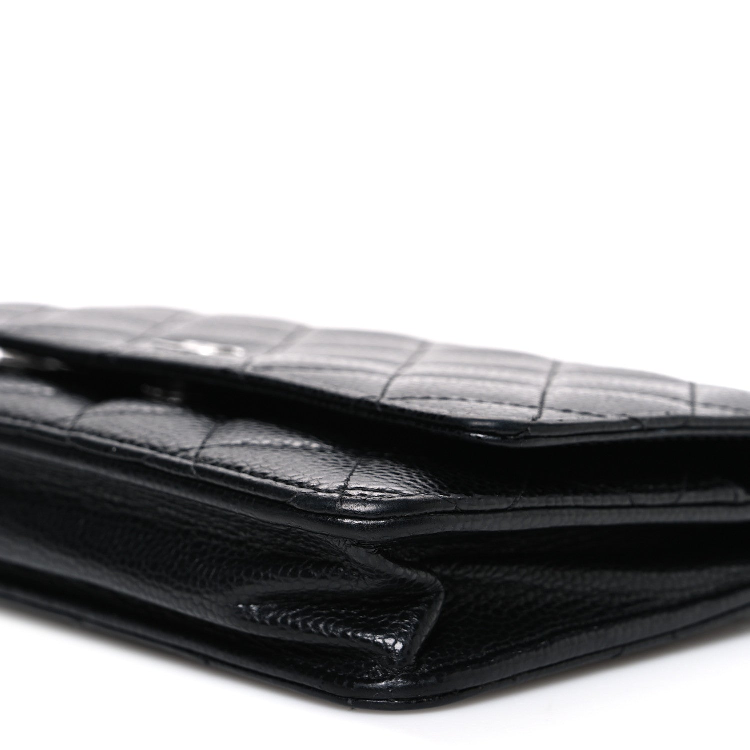 Caviar Quilted Wallet on Chain WOC Black