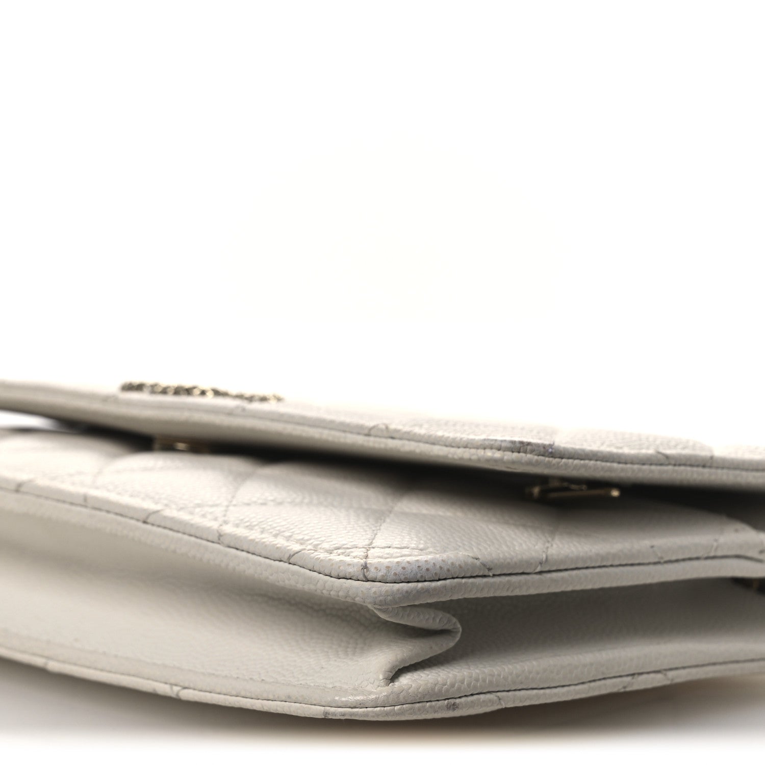 Caviar Quilted Perforated Metal CC Wallet On Chain WOC White