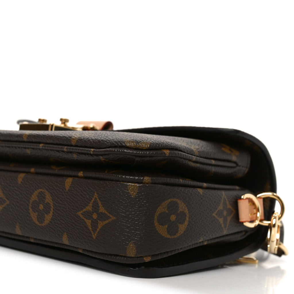 Monogram Pochette Metis East West
